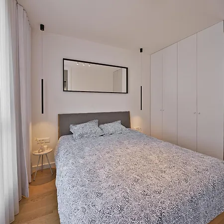 Ema Avenija - Free Parking Apartament *