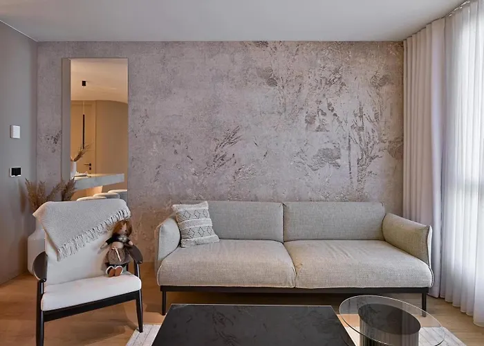 Ema Avenija - Free Parking *